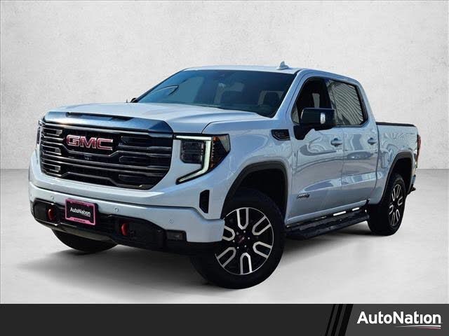2023 GMC Sierra 1500 AT4 Crew Cab 4WD