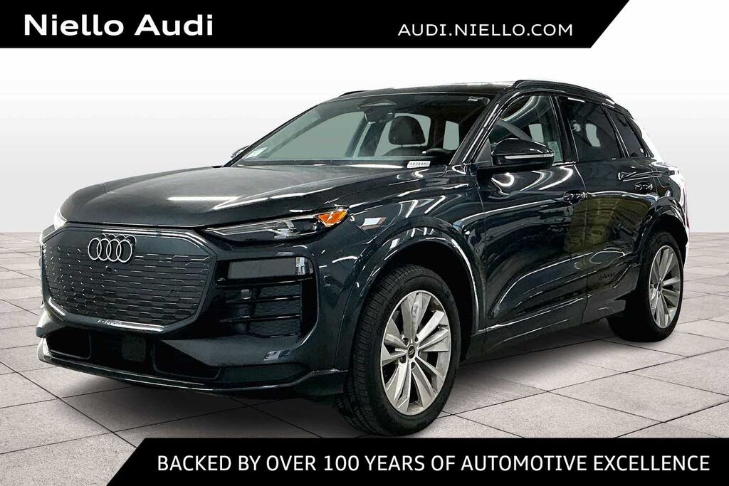 2025 Audi Q6 e-tron Premium RWD