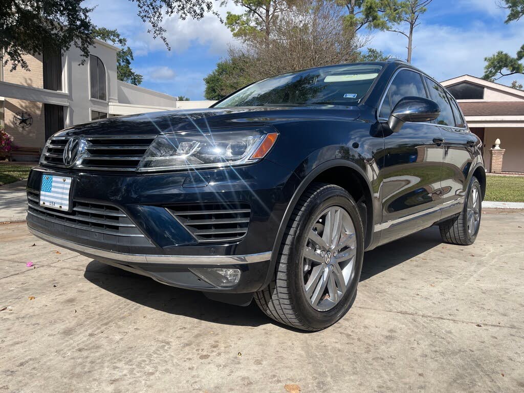 2016 Volkswagen Touareg VR6 Sport