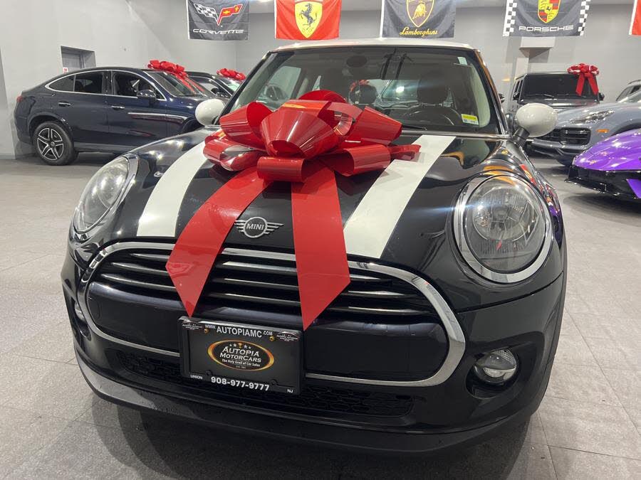 2019 MINI Cooper 2-Door Hatchback FWD