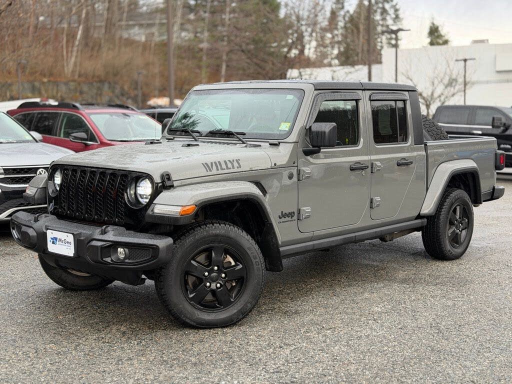 2023 Jeep Gladiator Willys Crew Cab 4WD