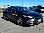 Toyota Camry Hybrid XLE FWD