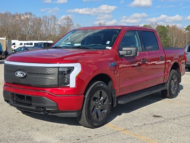 2024 Ford F-150 Lightning XLT SuperCrew AWD