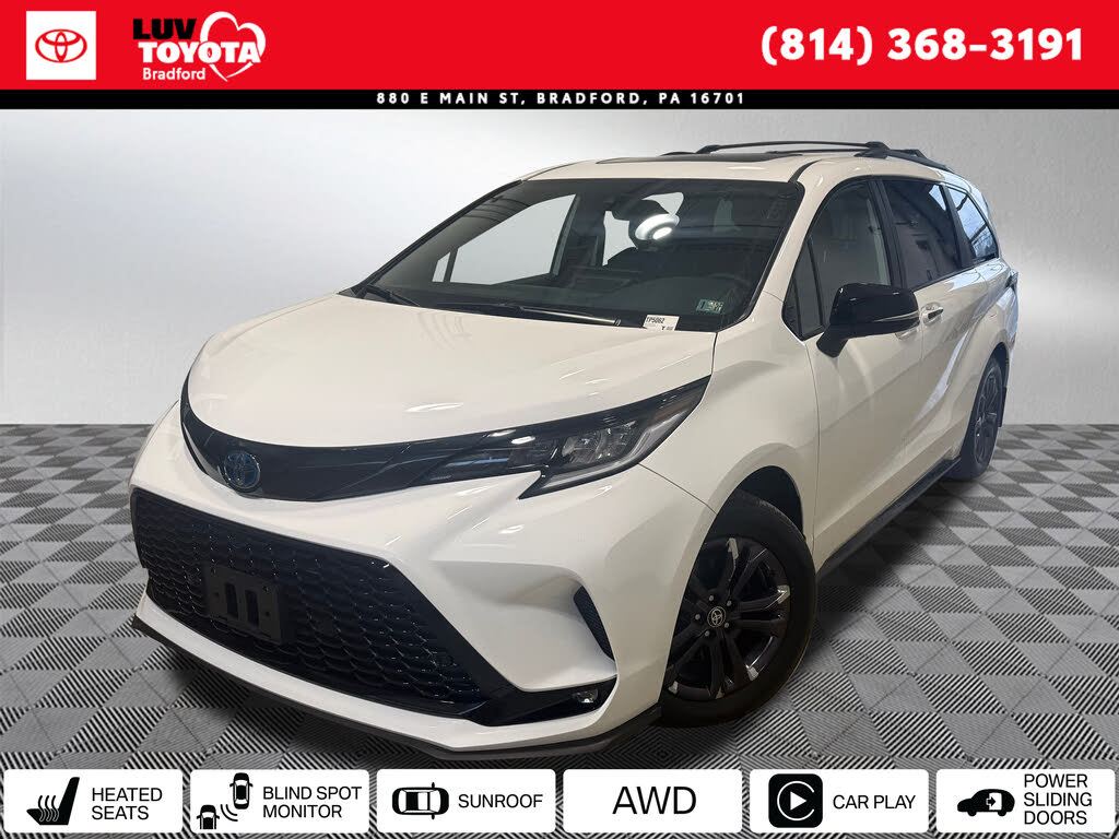 2025 Toyota Sienna XSE 7-Passenger AWD