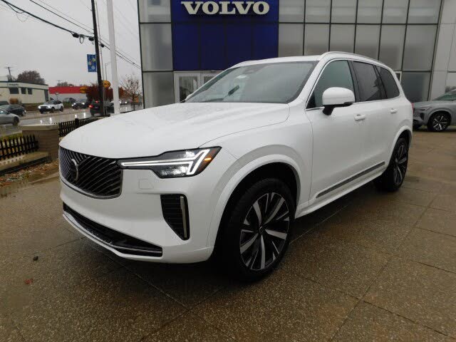 2026 Volvo XC90 B5 Core AWD