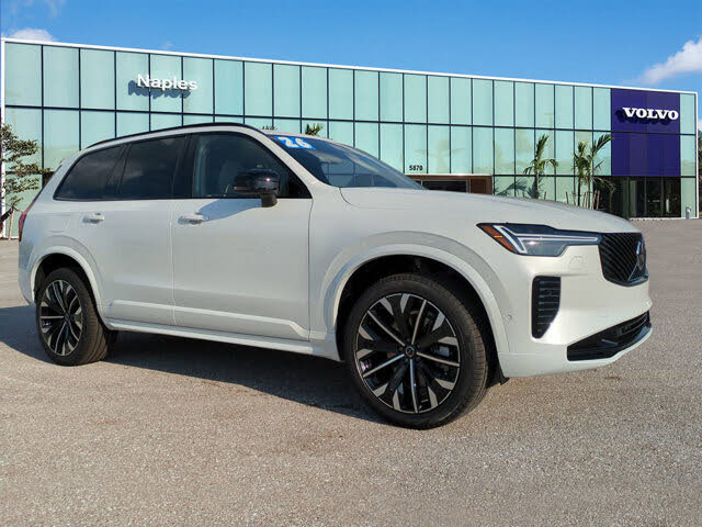 2026 Volvo XC90 B6 Ultra Dark 7-Passenger AWD