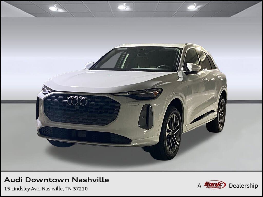 2025 Audi Q5 quattro Premium 40 TFSI