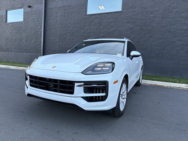 2025 Porsche Cayenne S AWD
