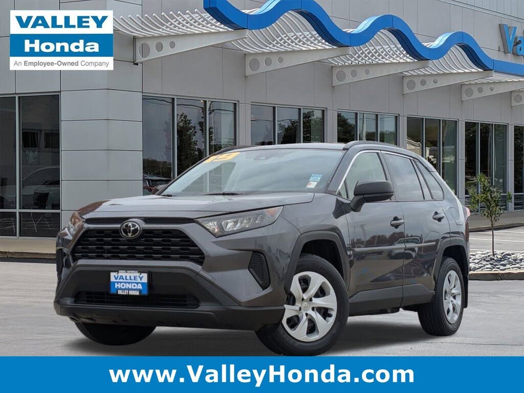 2019 Toyota RAV4 LE FWD