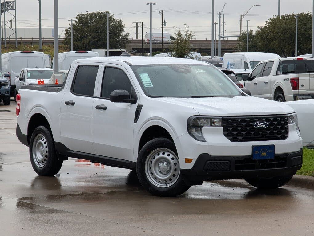 2025 Ford Maverick XL SuperCrew AWD