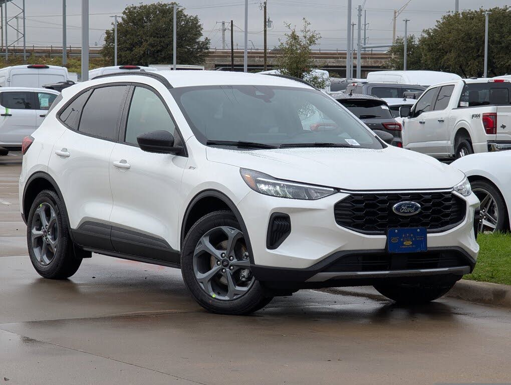 2026 Ford Escape ST-Line FWD