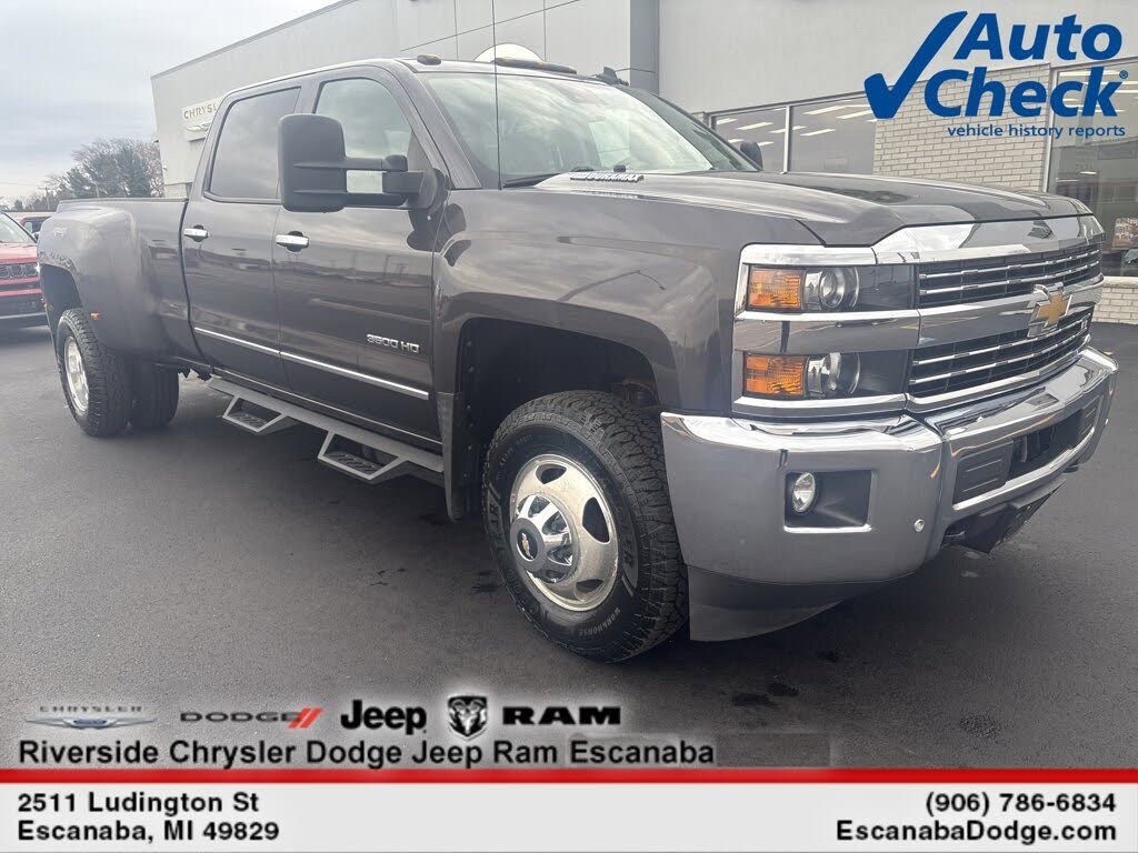 2015 Chevrolet Silverado 3500HD LTZ Crew Cab 4WD