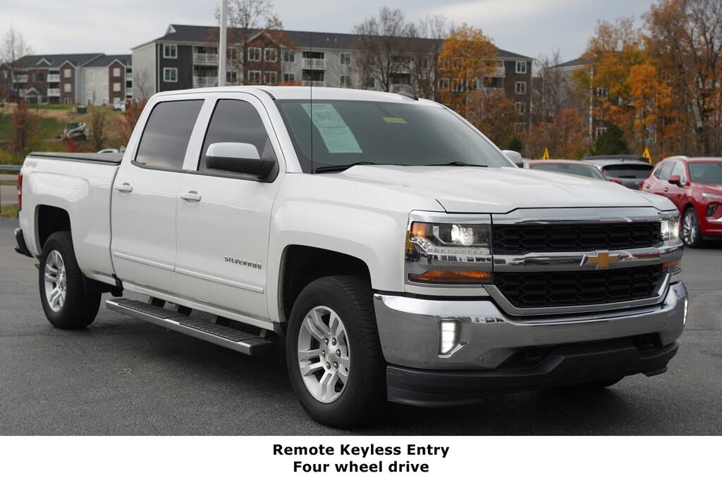 2018 Chevrolet Silverado 1500 LT Crew Cab 4WD
