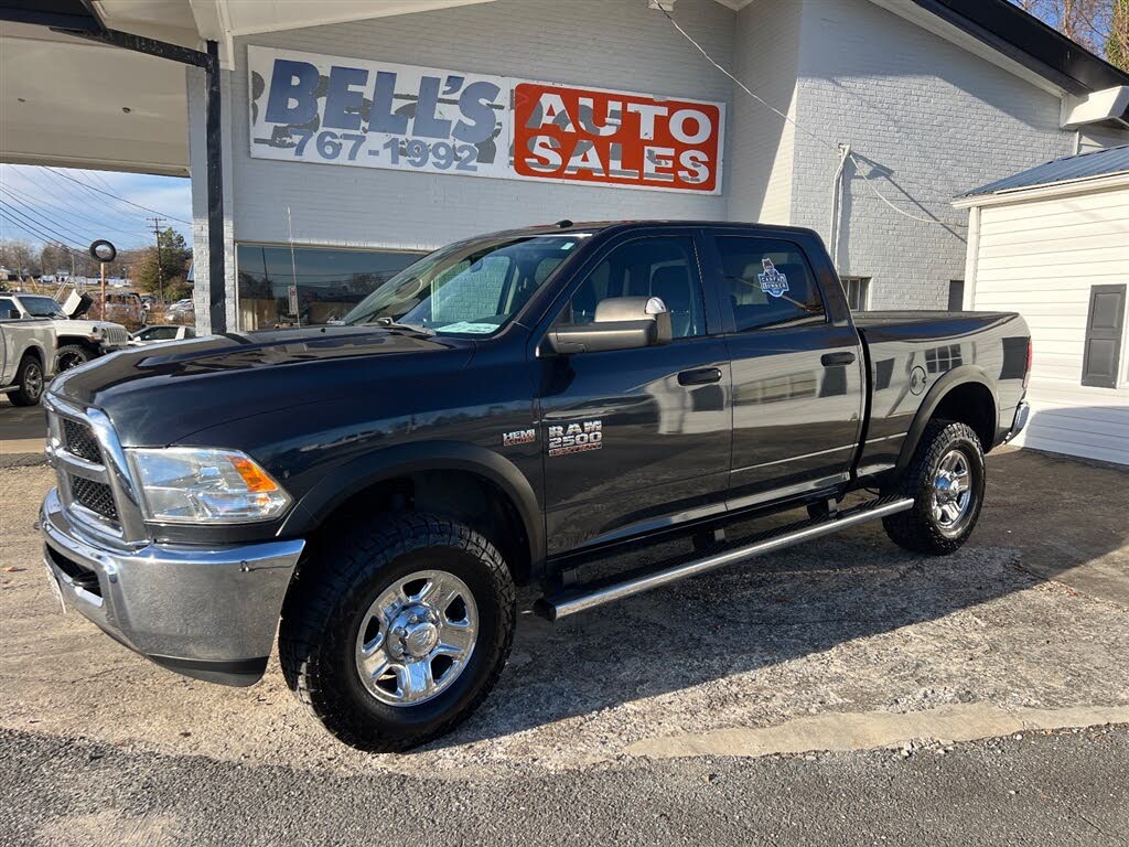 2018 RAM 2500 Tradesman Crew Cab 4WD