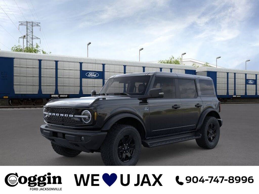 2025 Ford Bronco Outer Banks 4-Door 4WD