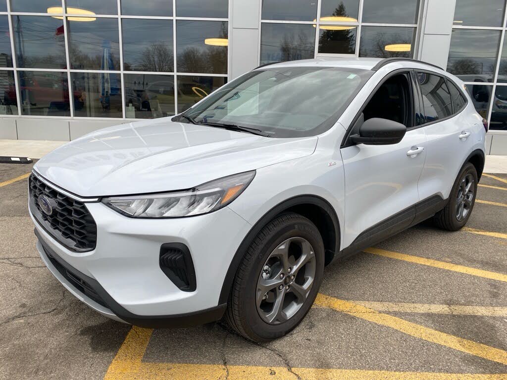 2025 Ford Escape ST-Line AWD