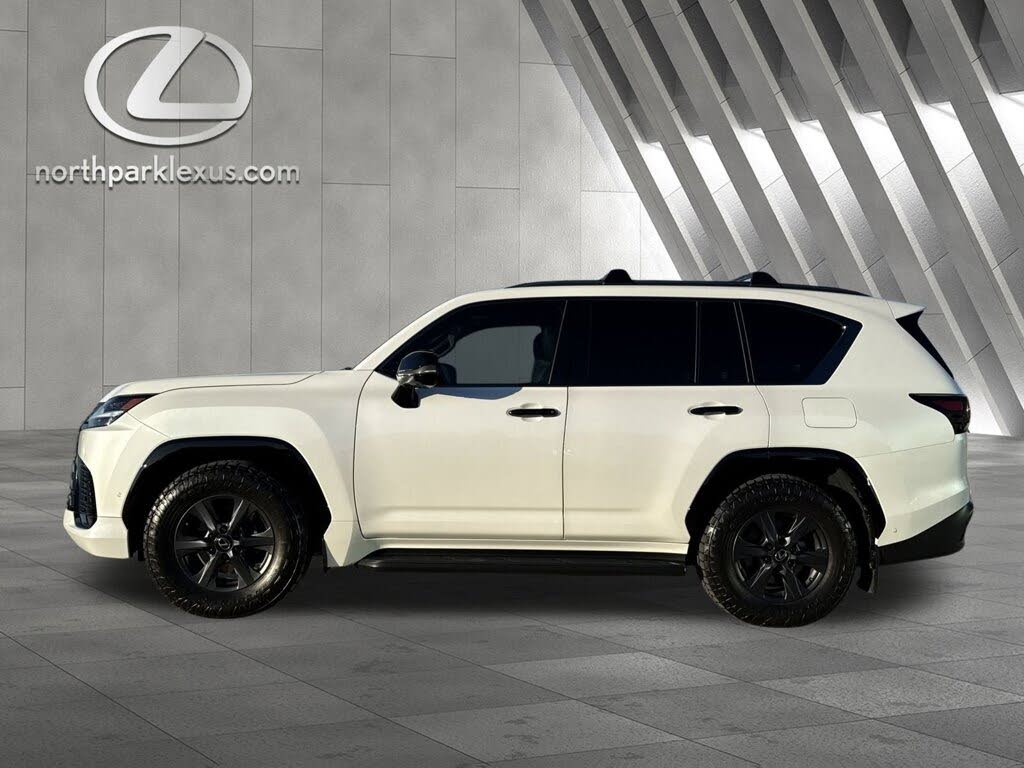 2025 Lexus LX Hybrid Overtrail AWD