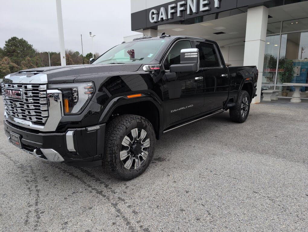 2026 GMC Sierra 2500HD Denali Crew Cab 4WD