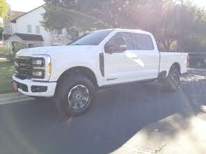 Ford F-250 Super Duty Lariat Crew Cab 4WD