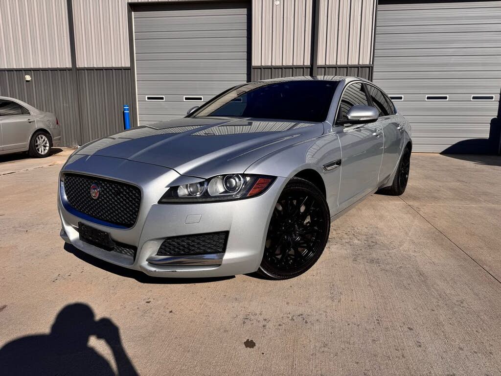 2017 Jaguar XF 35t RWD
