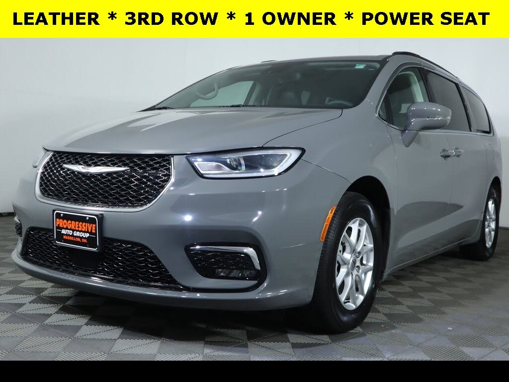 2022 Chrysler Pacifica Touring L FWD