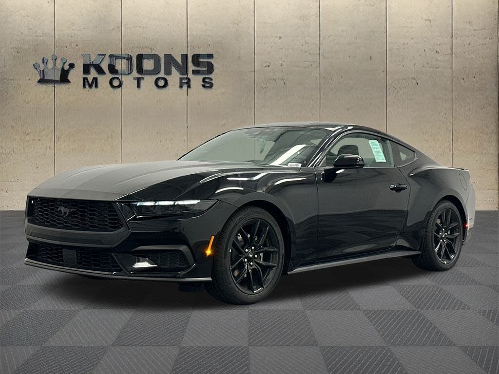 2026 Ford Mustang EcoBoost Fastback RWD