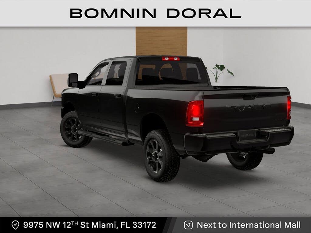 2026 RAM 2500 Tradesman Crew Cab 4WD
