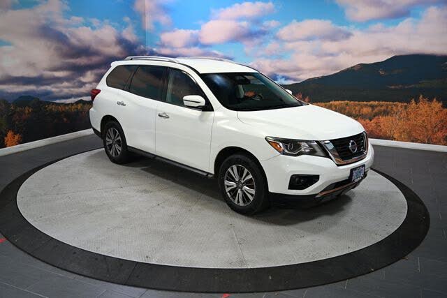 2018 Nissan Pathfinder SV 4WD