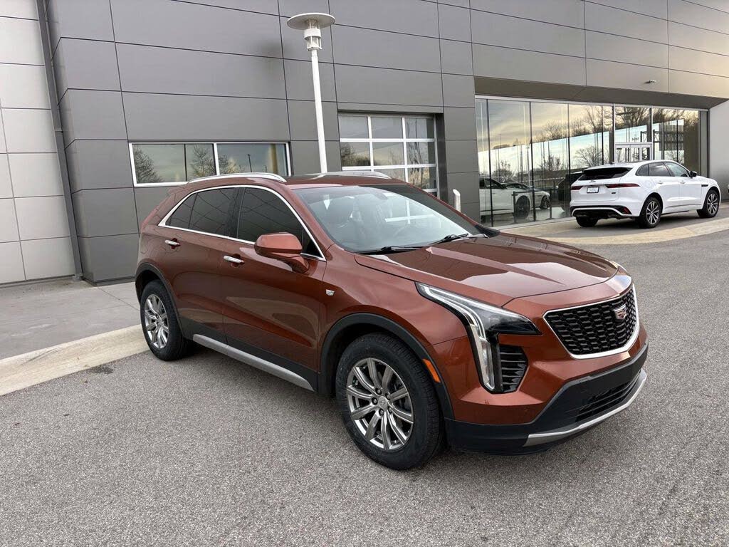 2019 Cadillac XT4 Premium Luxury AWD