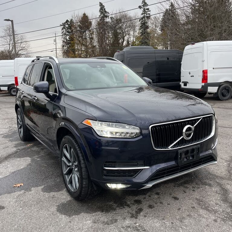 2019 Volvo XC90 T6 Momentum AWD