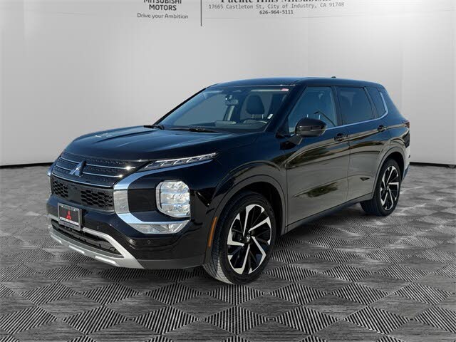 2024 Mitsubishi Outlander SE FWD