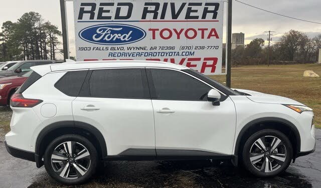 2024 Nissan Rogue SL FWD