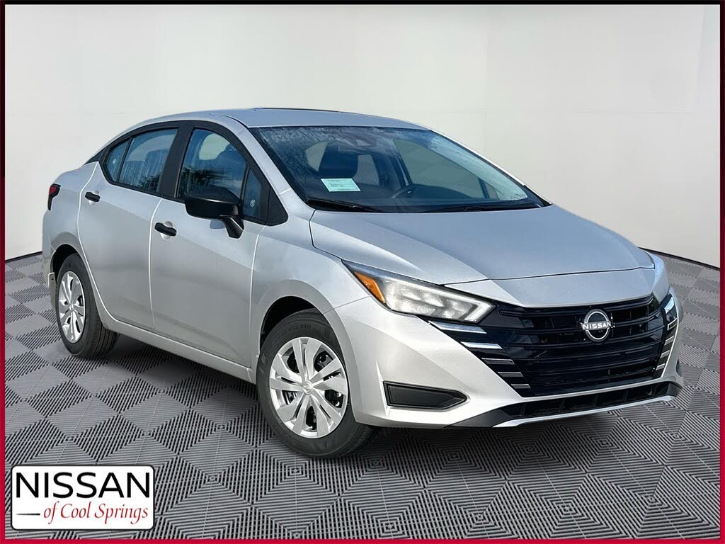 2025 Nissan Versa S FWD