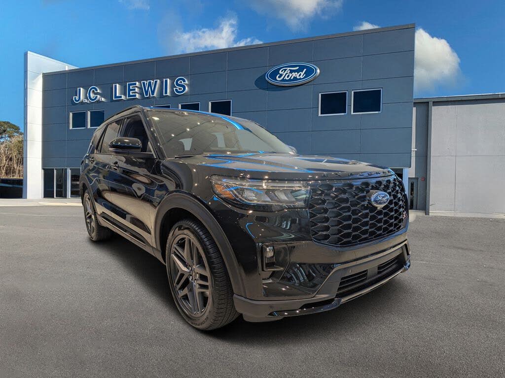 2026 Ford Explorer ST RWD
