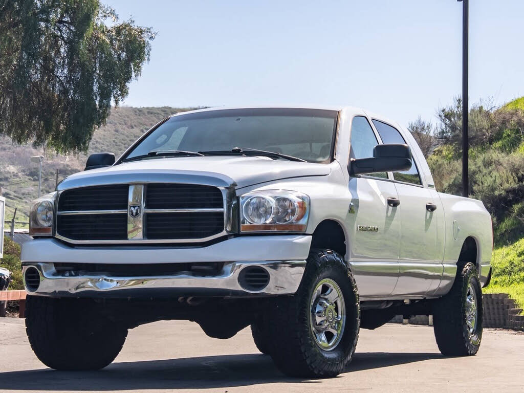 2006 Dodge RAM 2500 SLT Mega Cab 4WD