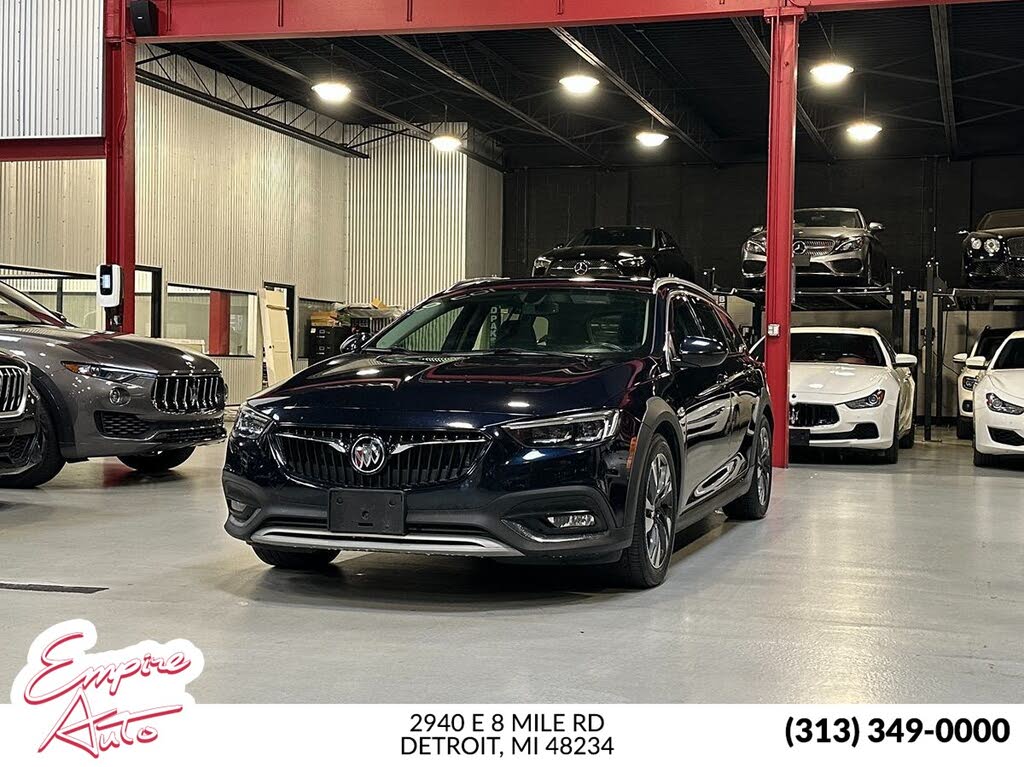 2018 Buick Regal TourX Essence AWD