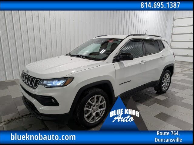 2023 Jeep Compass Latitude Lux 4WD