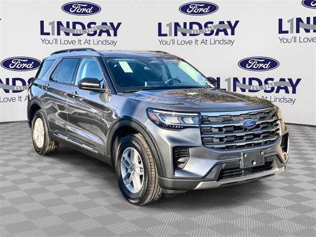 2025 Ford Explorer Active AWD