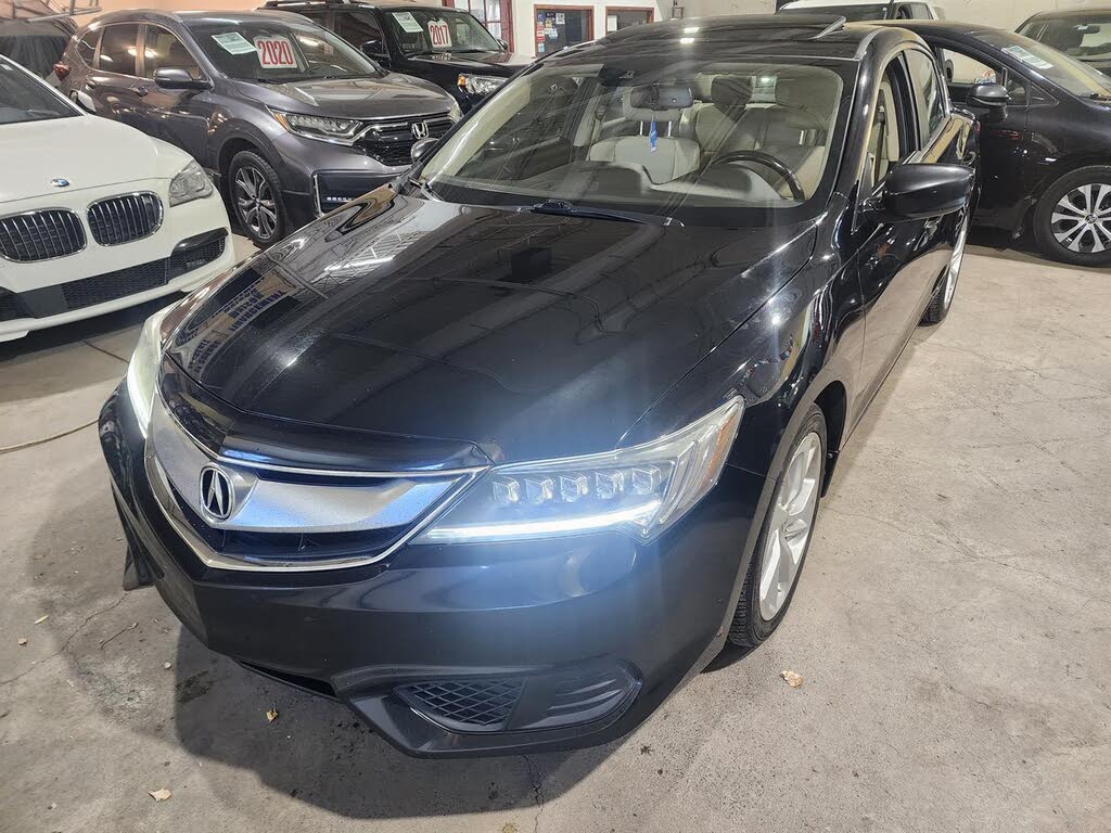 2017 Acura ILX FWD with Technology Plus Package