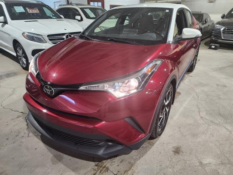 Toyota C-HR XLE 2019