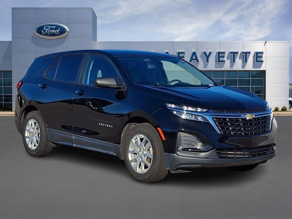 2022 Chevrolet Equinox LS FWD with 1LS