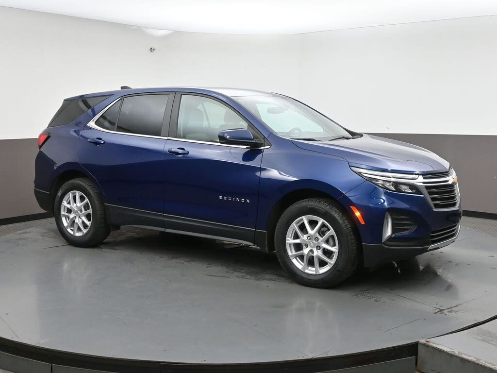 2022 Chevrolet Equinox LT AWD with 1LT