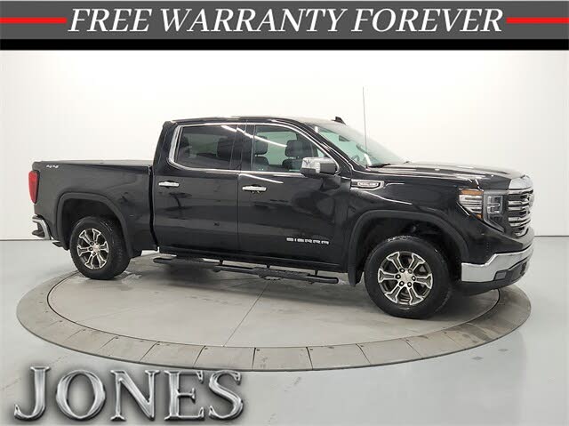 2022 GMC Sierra 1500 SLT Crew Cab 4WD