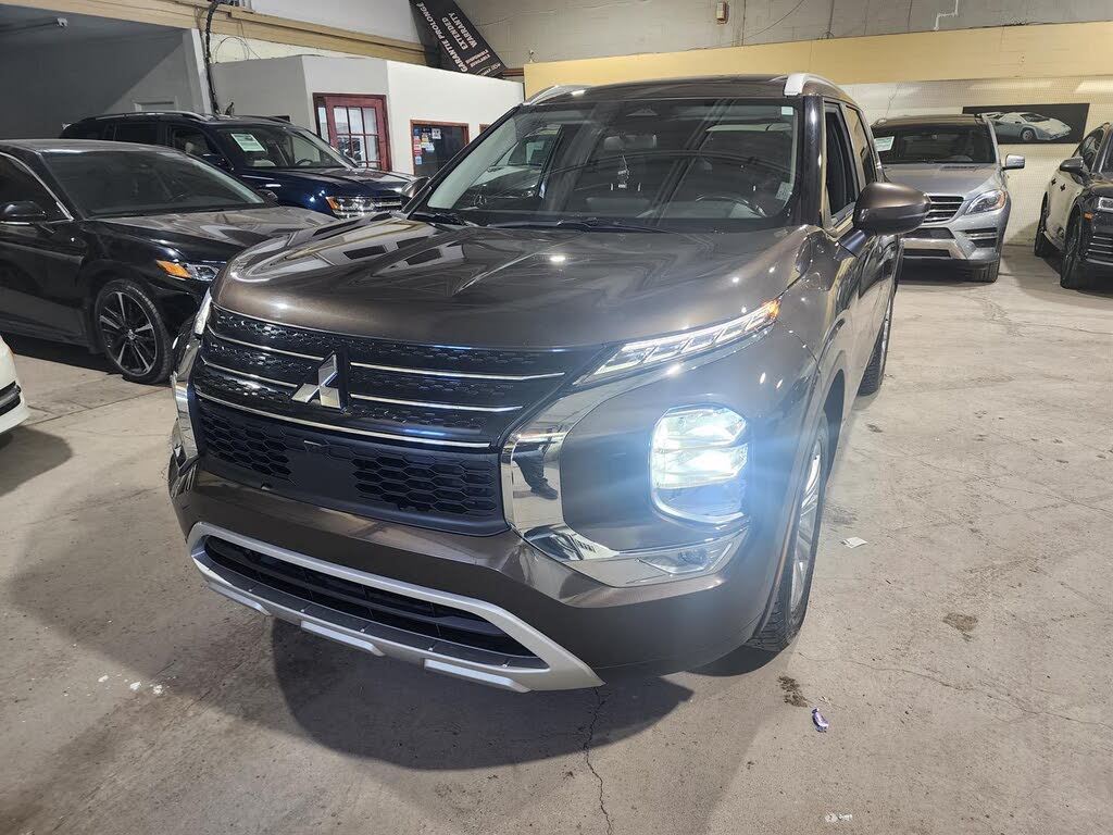 2022 Mitsubishi Outlander SE S-AWC