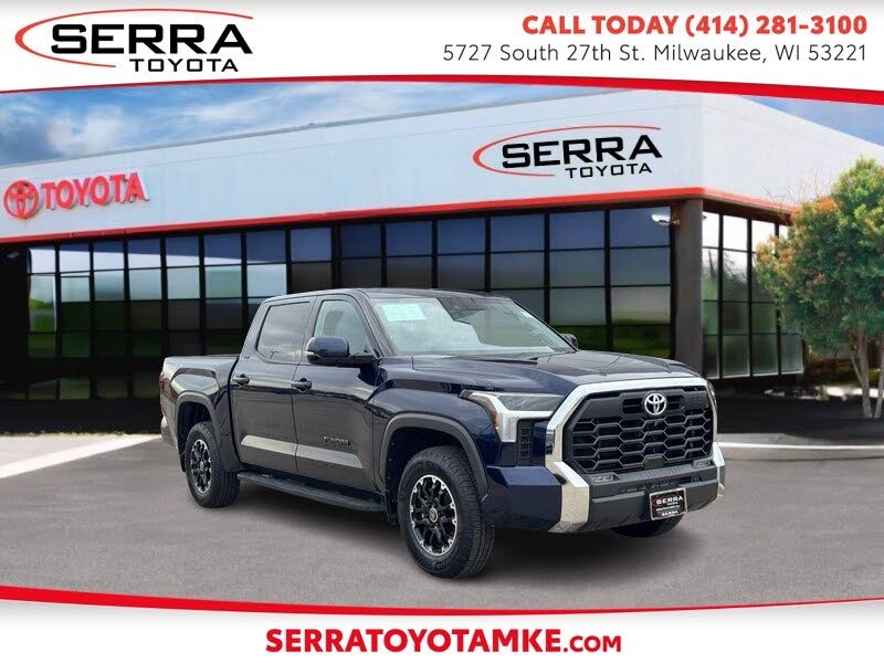 2022 Toyota Tundra SR5 CrewMax Cab 4WD
