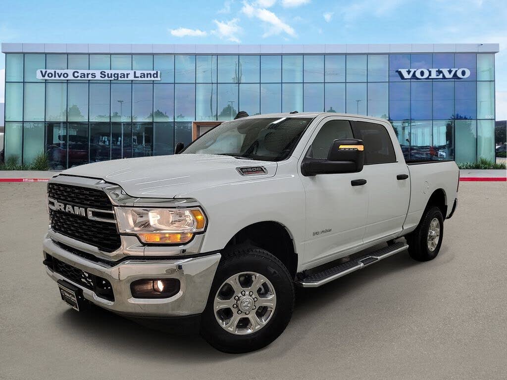 2024 RAM 2500 Big Horn Crew Cab 4WD