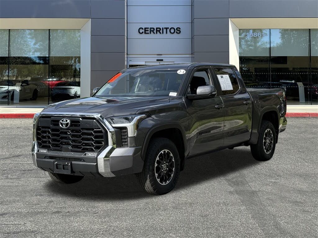 2024 Toyota Tundra SR5 CrewMax Cab 4WD