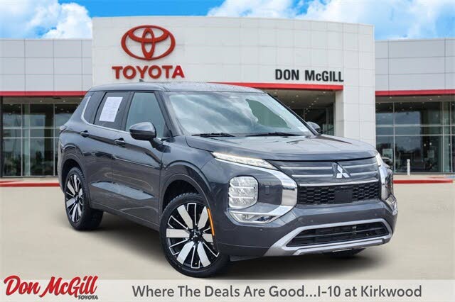 2025 Mitsubishi Outlander SE FWD