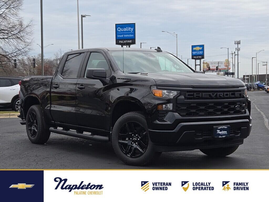 2026 Chevrolet Silverado 1500 Custom Crew Cab 4WD