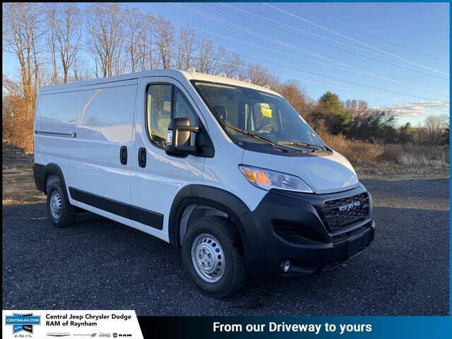 2026 RAM ProMaster 2500 Tradesman 136 Low Roof Cargo Van FWD